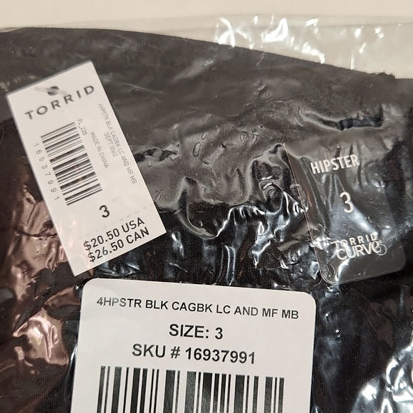 ❤️NWT TORRID PANTY - BLACK LACE - CAGE BACK - MID RISE SEXY HIPSTER - Picture 6 of 11